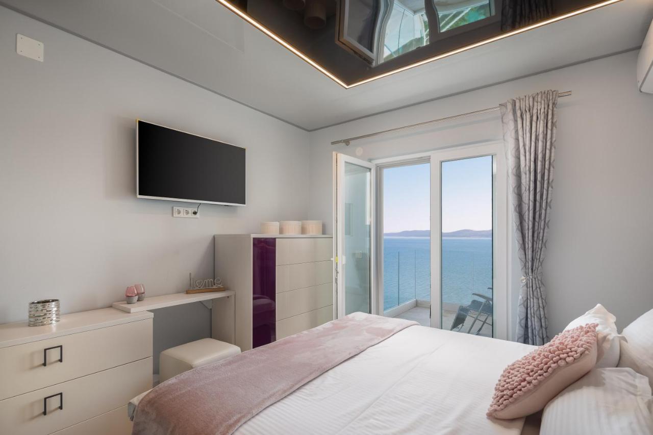 Beachfront Holiday Home - Private Heated Pool Mimice Eksteriør bilde