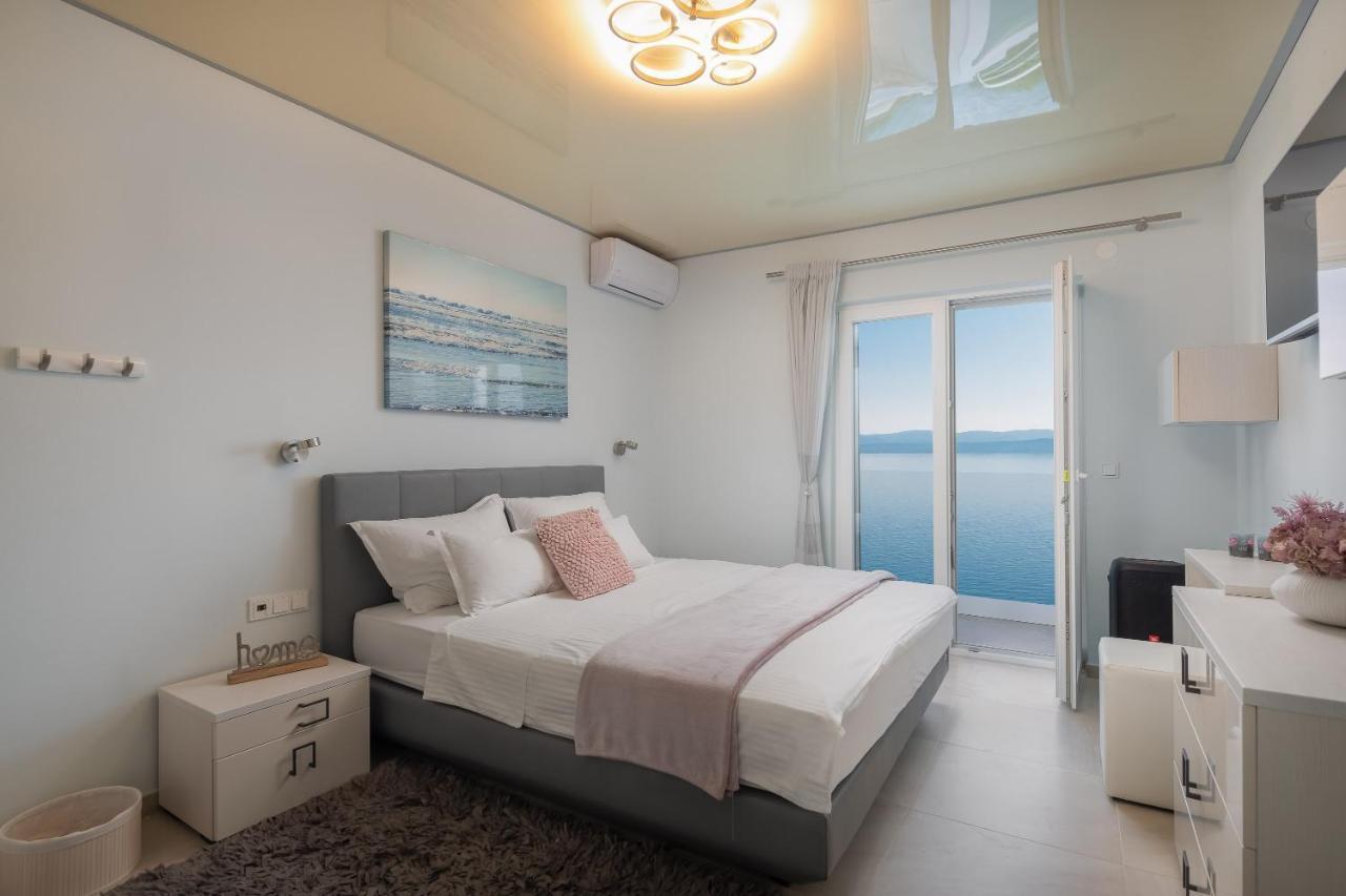 Beachfront Holiday Home - Private Heated Pool Mimice Eksteriør bilde