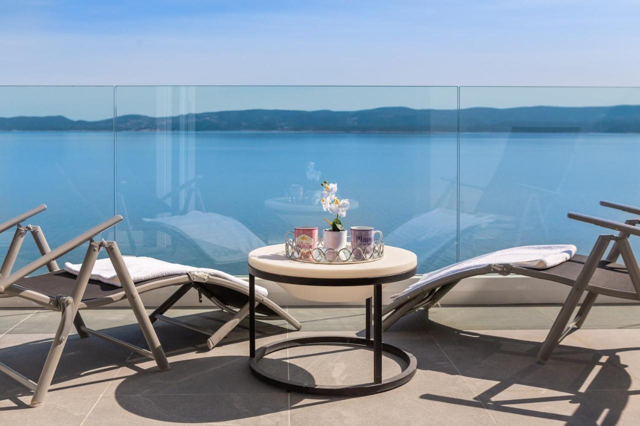 Beachfront Holiday Home - Private Heated Pool Mimice Eksteriør bilde